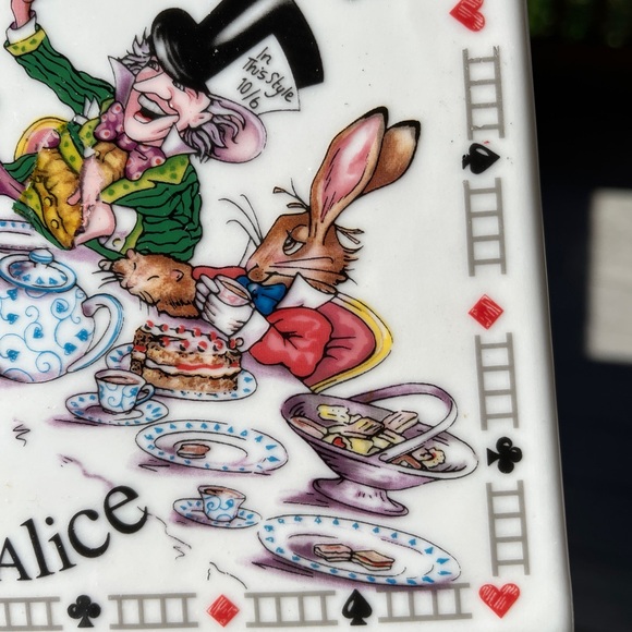 VTG Alice in Wonderland 6” Decorative Tile - Picture 5 of 7